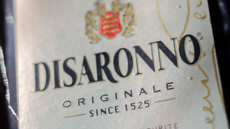 Ανακαλείται παρτίδα του λικέρ Disaronno για πιθανή παρουσία θραυσμάτων γυαλιού