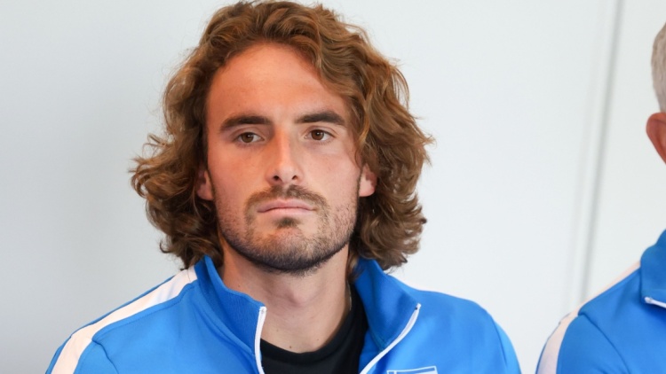 Στέφανος Τσιτσιπάς: Τα φιλιά με τη νέα του σύντροφο - Δείτε βίντεο