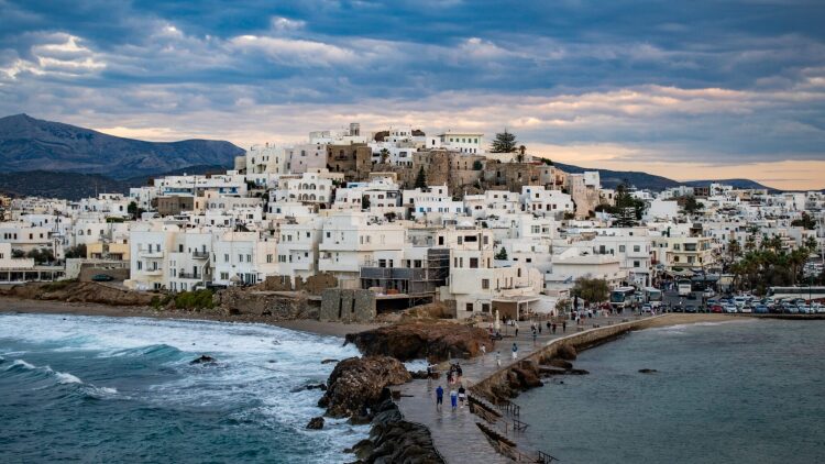 Η χειμερινή γοητεία της Νάξου θα σας αφοπλίσει
