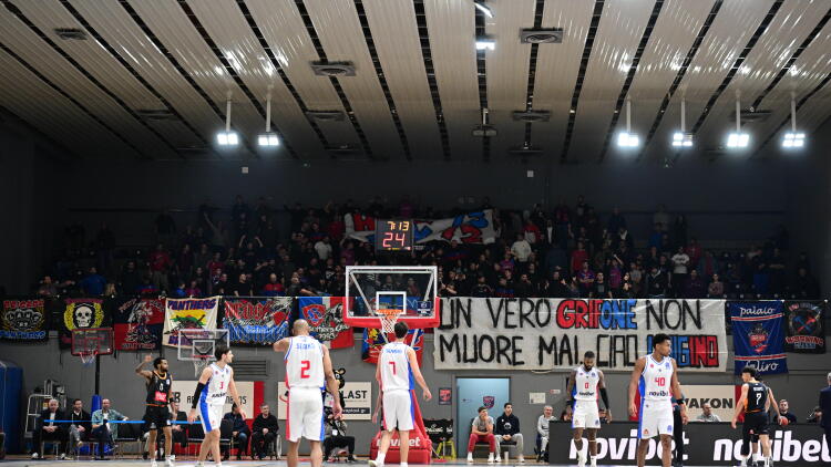 «Πάρε θέση Φάνη, πέφτουμε»: Η έκκληση του κόσμου του Πανιωνίου στον Χριστοδούλου μετά την ήττα από τον Προμηθέα, βίντεο 