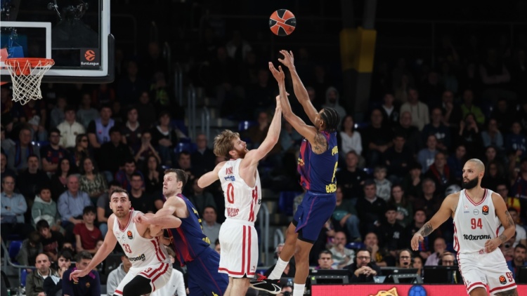 Euroleague: Δεύτερη σερί ήττα για τον Ολυμπιακό, πήρε το σερβικό ντέρμπι η Παρτίζαν, στην κορυφή παρέμεινε η Χαποέλ 