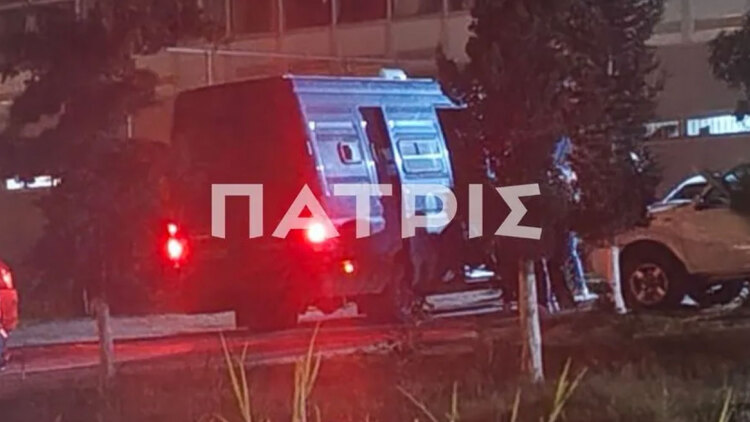 Ξεκίνησε η μεταγωγή των 15 συλληφθέντων για τις παράνομες επιδοτήσεις από τον ΟΠΕΚΕΠΕ στην Αθήνα: Δείτε βίντεο 
