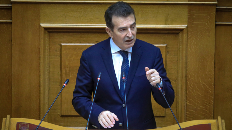 Χρυσοχοΐδης: Ψευδείς οι καταγγελίες για αστυνομική βία στα αγροτικά μπλόκα