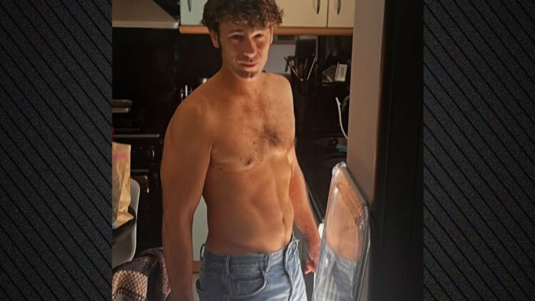 Αποστόλης Τότσικας: Οι σέξι φωτογραφίες του που τράβηξε η Ρούλα Ρέβη