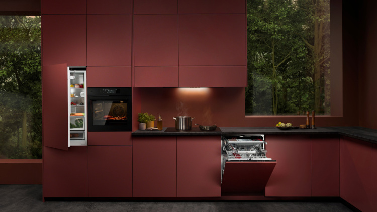 AEG x Άκης Πετρετζίκης: Η πιο γευστική συνεργασία της χρονιάς