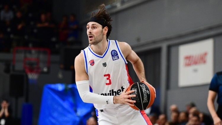 Από τον Πανιώνιο στο Μαρούσι ο Τζορτζ Πάπας 