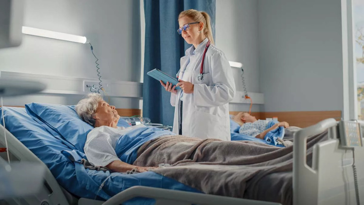 Πώς καλύπτει η ιδιωτική ασφάλιση τα χειρουργεία μιας ημέρας – Ενημερωθείτε
