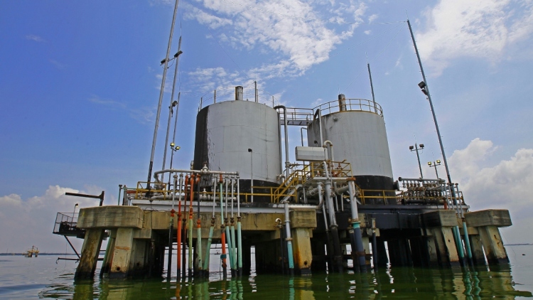 Η Βενεζουέλα λέει οι εξαγωγές πετρελαίου συνεχίζονται ομαλά, παρά τον αποκλεισμό των ΗΠΑ