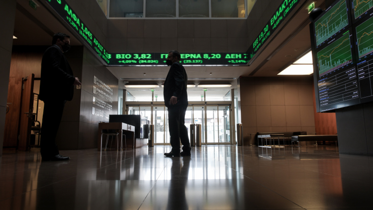 Σε υψηλό τεσσάρων μηνών το Χρηματιστήριο Αθηνών - Κοντά στα €400 εκατ. ο τζίρος