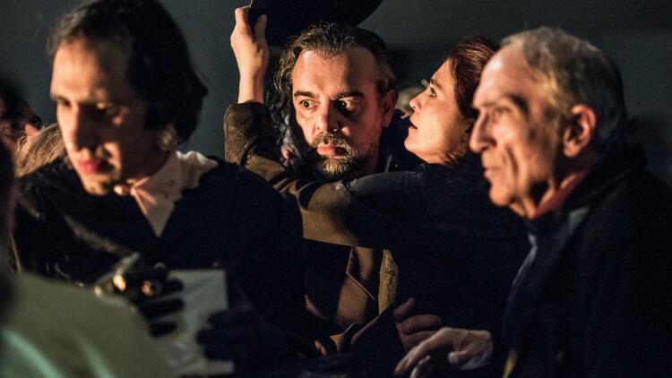 Δημοτικό Θέατρο Πειραιά: Ποδαρικό με τον «Ιβάνοφ» του Άντον Τσέχωφ - Δείτε φωτογραφίες 