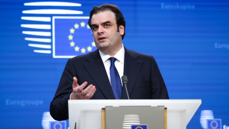 Στην συνεδρίαση των υπουργών Οικονομικών και διοικητών Κεντρικών Τραπεζών της G7 ο Πιερρακάκης