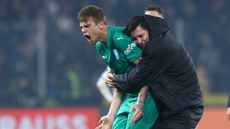 Δάκρυα και σοκ για την Κραϊόβα μετά τον δραματικό αποκλεισμό από την ΑΕΚ, δείτε βίντεο και φωτογραφίες 