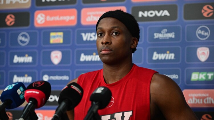 Άλλος άνθρωπος ο Νιλικίνα: Έλυσε τα κοτσιδάκια και άφησε αφάνα, δείτε φωτογραφίες