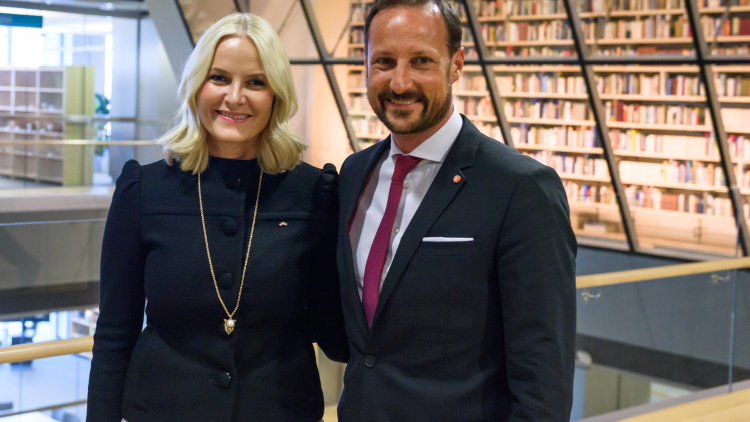 Η 52χρονη πριγκίπισσα της Νορβηγίας χρειάζεται νέους πνεύμονες – Πάσχει από μια νόσο που «χτυπά» τους 50χρονους
