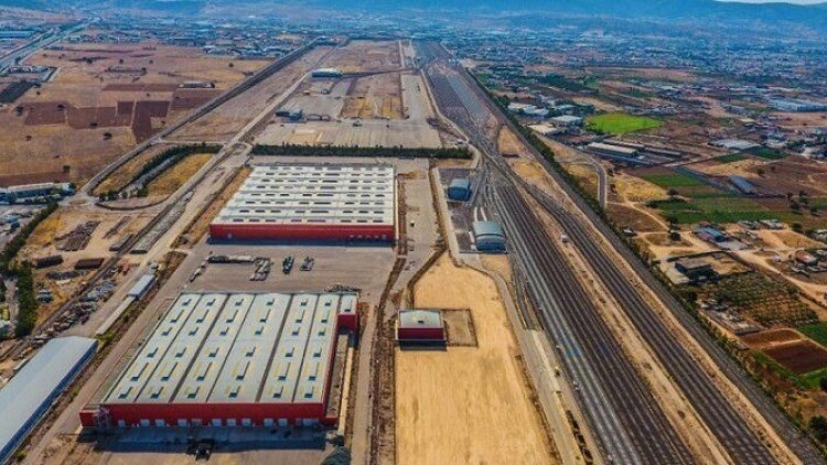 ΘΕΚ – ΤΕΚΑΛ: Έπεσαν οι υπογραφές για το πρώτο ολοκληρωμένο Logistics Park στην Ελλάδα