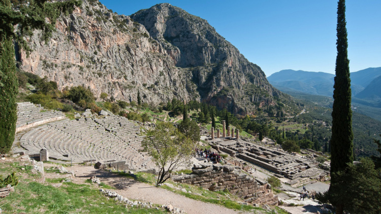 Μενδώνη: Η πρόληψη και η ανθεκτικότητα κεντρικοί άξονες της πολιτιστικής μας πολιτικής για την κλιματική αλλαγή