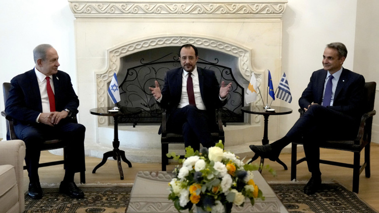 Στην Ιερουσαλήμ την Τρίτη ο Μητσοτάκης για την τριμερή Ελλάδας, Κύπρου, Ισραήλ - Θα συναντήσει τον Αμπάς στη Ραμάλα