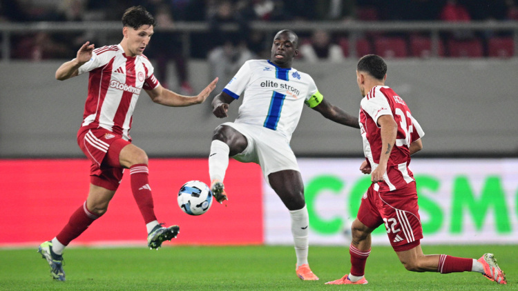 Ολυμπιακός - Κηφισιά 1-1 (Α' ημίχρονο): Προηγήθηκαν με πέναλτι οι Πειραιώτες, άμεση απάντηση  των φιλοξενούμενων, Live 