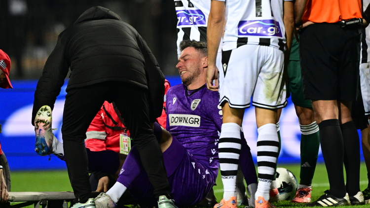 ΠΑΟΚ: Έως και ένα μήνα εκτός δράσης ο Παβλένκα μετά τον τραυματισμό του στο ματς με τον Παναθηναϊκό 