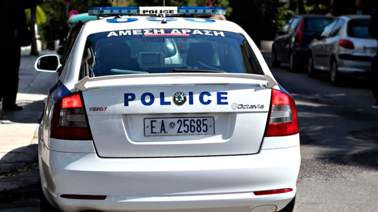 «Έχει 200 ευρώ να φέρεις και μη με ζαλίζεις μπρο ότι έχεις σχολείο»: Οι διάλογοι που πρόδωσαν το κύκλωμα διακινητών και μαθητών