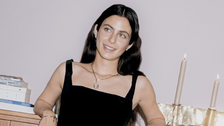 Η Ελληνοϊταλίδα πρωταγωνίστρια της Μεγάλης Χίμαιρας για τα καλοκαίρια στη Σκύρο - «Το σπίτι μας δεν είχε νερό και ρεύμα»