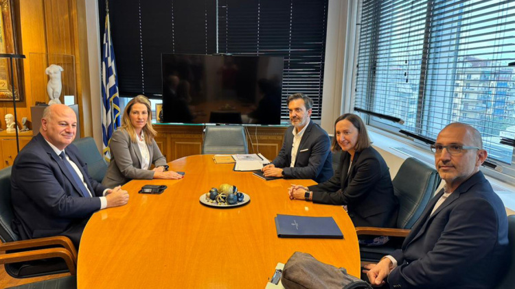 Γίνεται πράξη το Ταμείο Αγροτικής Επιχειρηματικότητας: Η συμφωνία για τα νέα χρηματοδοτικά εργαλεία του ΣΣ ΚΑΠ μοχλεύει πόρους 365 εκατ. ευρώ