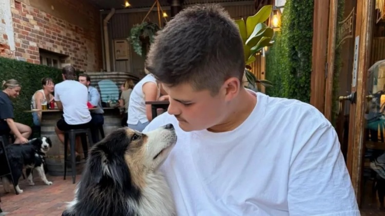 Επίθεση στο Σίδνεϊ: Βγήκε από το νοσοκομείο ο 22χρονος αστυνομικός που πυροβολήθηκε στο κεφάλι από τους τρομοκράτες