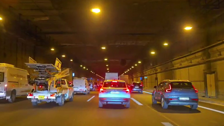 Τροχαίο στην Αττική Οδό στο ύψος κόμβου Ηρακλείου, 30λεπτες καθυστερήσεις στο ρεύμα προς Ελευσίνα - Στο κόκκινο Κηφισός, Πειραιάς, Γλυφάδα και κέντρο