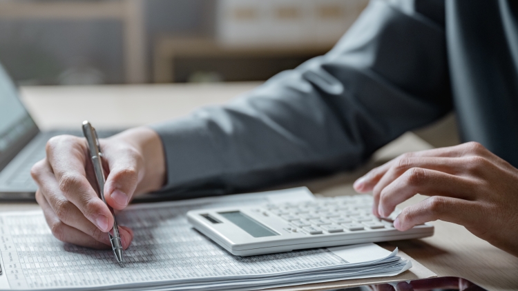 ΑΑΔΕ: Εντατικοποιούνται οι έλεγχοι για ύποπτες τραπεζικές συναλλαγές και επενδυτικές δοσοληψίες από το νέο έτος