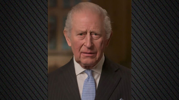 Το μήνυμα ενότητας του βασιλιά Καρόλου για τα Χριστούγεννα: Κάλεσμα για αλληλεγγύη σε έναν διχασμένο κόσμο