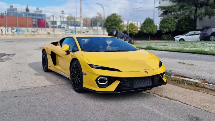 Η πρώτη Lamborghini Temerario ήρθε στην Ελλάδα - Πόσο κοστίζει;
