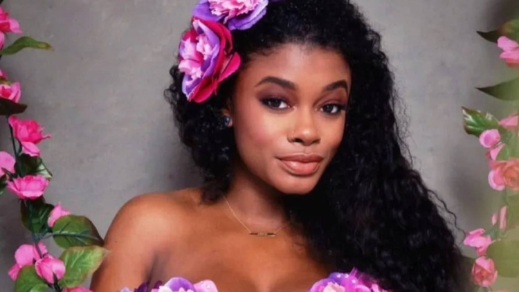 Νεκρή 26χρονη πρωταγωνίστρια του Μπρόντγουεϊ, τη μαχαίρωσε ο σύντροφός της