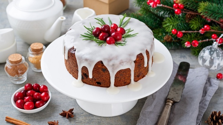 Βασιλόπιτα και γεμιστό κοτόπουλο για τη νέα χρονιά: Ένα πλήρες μενού για όλο το Σαββατοκύριακο