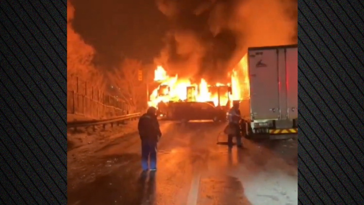 Kαραμπόλα 50 αυτοκινήτων με τουλάχιστον έναν νεκρό και 26 τραυματίες στην Ιαπωνία, δείτε βίντεο