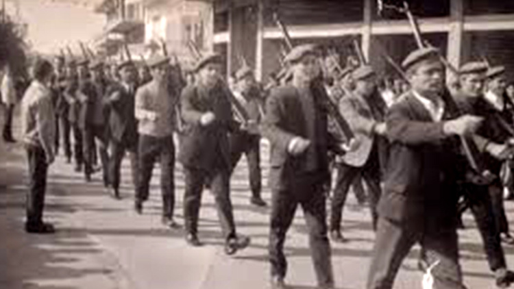 8 Φεβρουαρίου 1949: Η ανακατάληψη του Καρπενησίου από τον Ελληνικό Στρατό, η άποψη του Φλωράκη, η ημερήσια διαταγή του Θρασύβουλου Τσακαλώτου