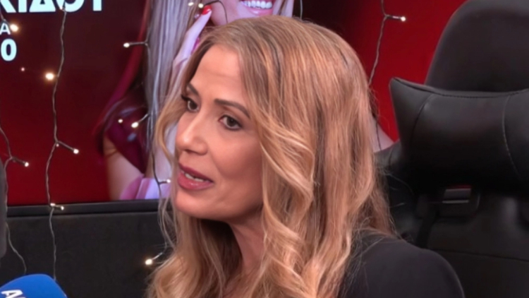 Γιώτα Τσιμπρικίδου: Διαβάζω πικρόχολα σχόλια για εμένα και για άλλες γυναίκες που αποφασίζουν να γίνουν μητέρες σε μεγαλύτερες ηλικίες