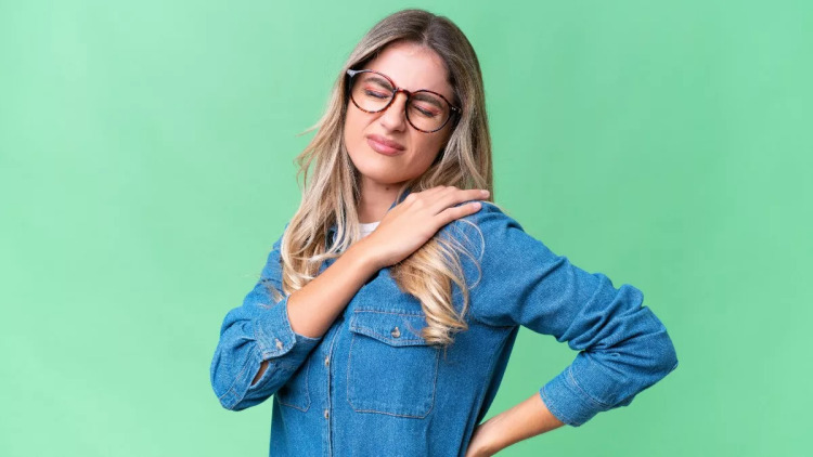 Όλα είναι στο μυαλό: 3 τρόποι να νικήσετε τον χρόνιο πόνο χωρίς φάρμακα