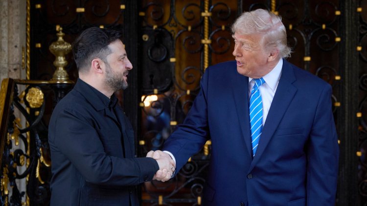 Ανάλυση για τη συνάντηση Τραμπ με Ζελένσκι: Γιατί η πρόοδος «95 τοις εκατό» δεν φέρνει το τέλος του πολέμου