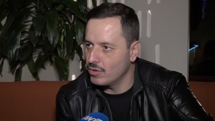 Αλέξανδρος Τσουβέλας για την ανάρτηση με τον Χριστό: Πολλοί μπέρδεψαν τη λέξη influencer με αυτούς που διαφημίζουν εσώρουχα και τσιγάρα
