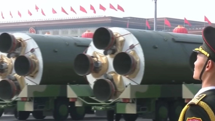 Έκθεση των ΗΠΑ αποκαλύπτει πόσα πυρηνικά όπλα έχει έτοιμα η Κίνα εναντίον της