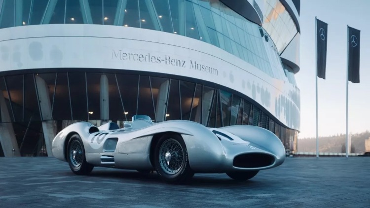 Ιδού τα 10 πιο ακριβά αυτοκίνητα του 2025
