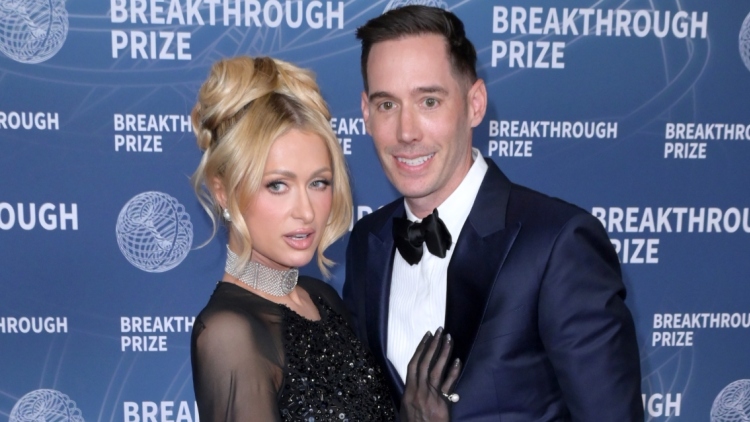 Πάρις Χίλτον για τον σύζυγό της: Δεν είχα ιδέα ότι υπάρχουν άντρες σαν αυτόν, θα έκανε οτιδήποτε για μένα