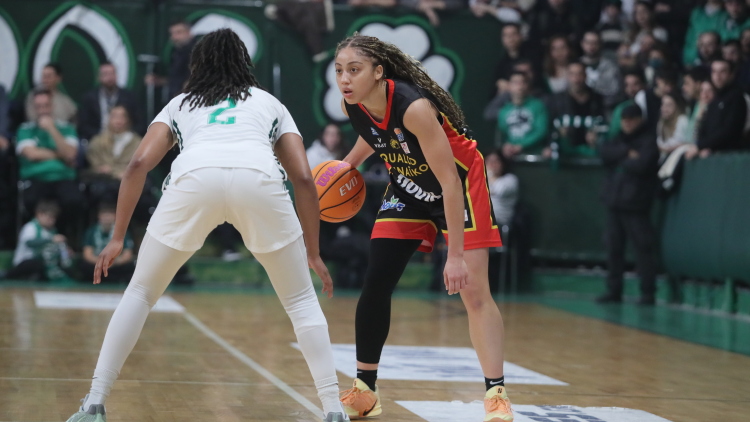 Πήρε το ντέρμπι της Α1 μπάσκετ γυναικών ο Αθηναϊκός, 76-70 εκτός έδρας τον Παναθηναϊκό, βίντεο 