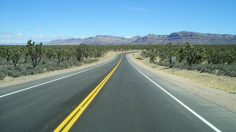 Βάζουν τέλος στα όρια ταχύτητας στους αυτοκινητόδρομους
