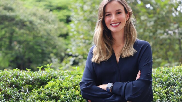 Έκαιγαν τσιγάρα στους μηρούς της και έβαζαν γυαλιά στα παπούτσια της - Έγινε η πρώτη αυτοδημιούργητη δισεκατομμυριούχος