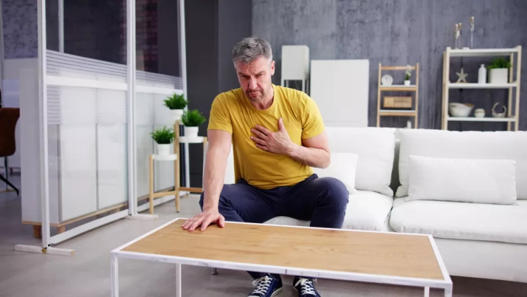 Έμφραγμα: Ποια συμπτώματα προειδοποιούν εβδομάδες νωρίτερα
