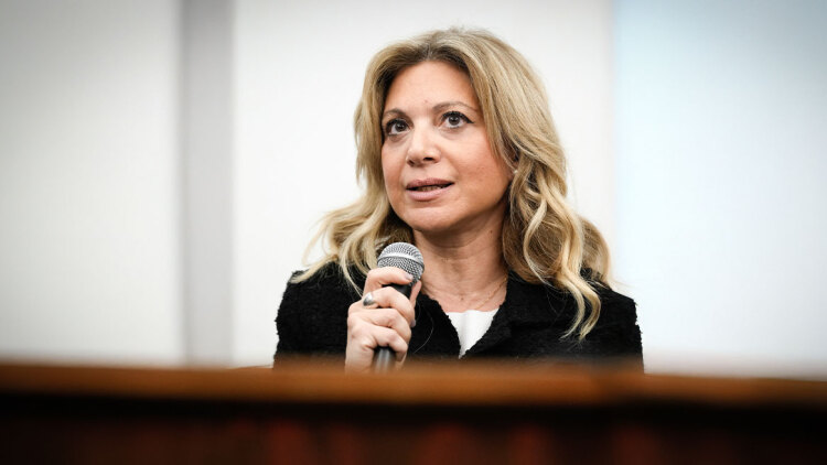 Μαρία Καρυστιανού: Όσα είπε για το νέο κόμμα, η επίθεση στον Τσίπρα για το «χειρότερο μνημόνιο» και το καρφί σε Πλακιά