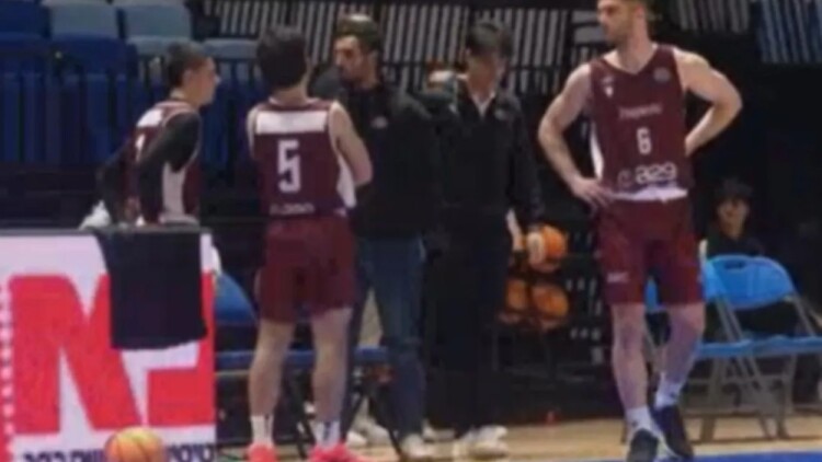 Νύχτα ντροπής για το ευρωπαϊκό μπάσκετ: Η Τράπανι κατέβηκε με 5 παίκτες κόντρα στη Χολόν και το παιχνίδι τελείωσε στο 7'!, δείτε βίντεο