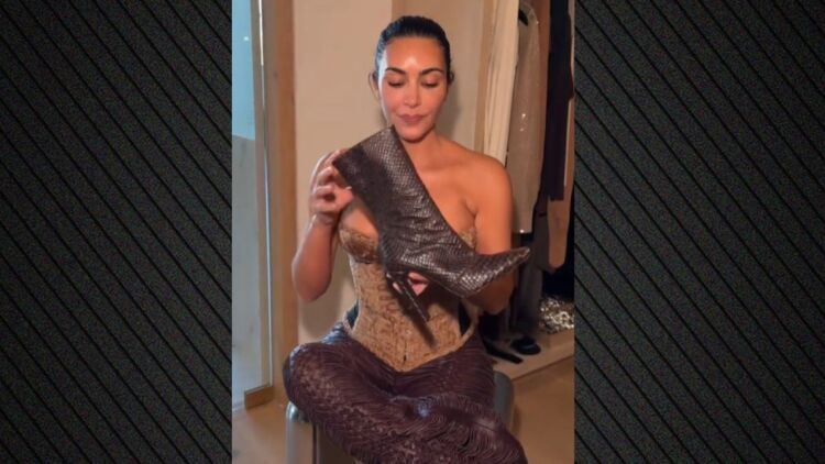 Η Κιμ Καρντάσιαν φόρεσε μποτάκια της εταιρείας του πρώην της, Κάνιε Γουέστ: Δεν υπάρχει τίποτα καλύτερο από αυτά