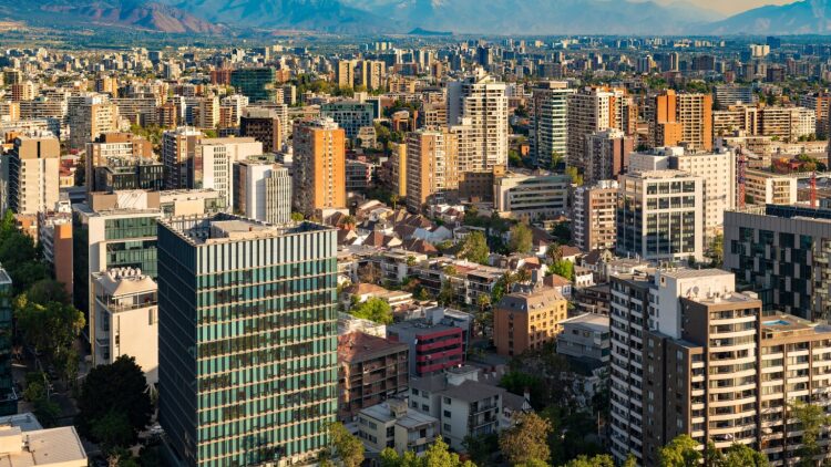 Ταξίδι στη Χιλή: Από την έρημο Ατακάμα στη σύγχρονη όψη του Σαντιάγο